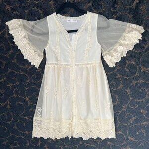"ZARA Kids Lace Dress Size 9/134 – Cream Boho Flower Girl Style"